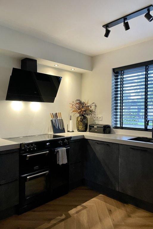 Foto 12 van Dotterbloem 2