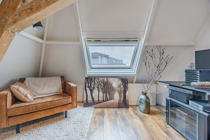 Photo 36 of Burgemeester Geillstraat 36