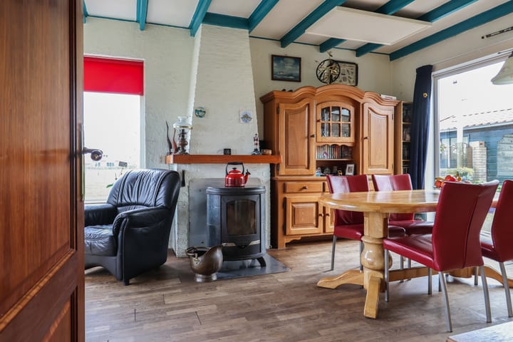 Photo 11 of Leane 5-A