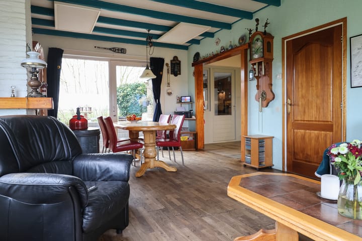 Photo 18 of Leane 5-A