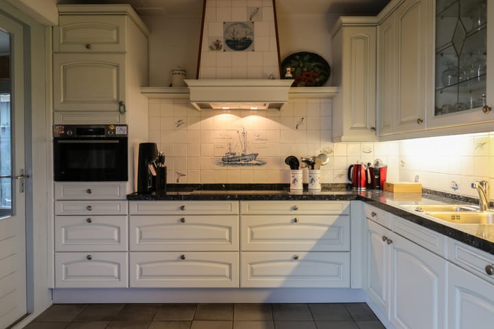 Photo 22 of Leane 5-A