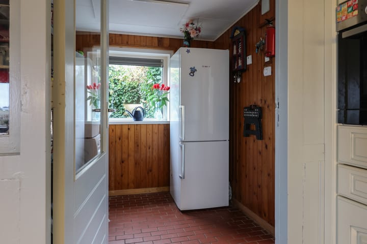 Photo 25 of Leane 5-A