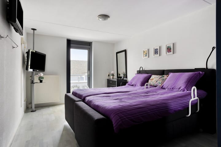 Foto 25 van Prior van Milstraat 109-E