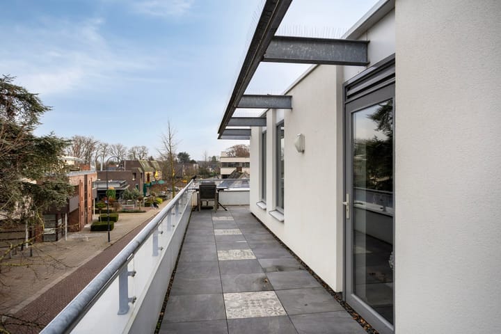 Foto 28 van Prior van Milstraat 109-E