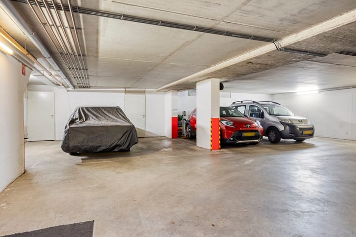 Foto 33 van Prior van Milstraat 109-E