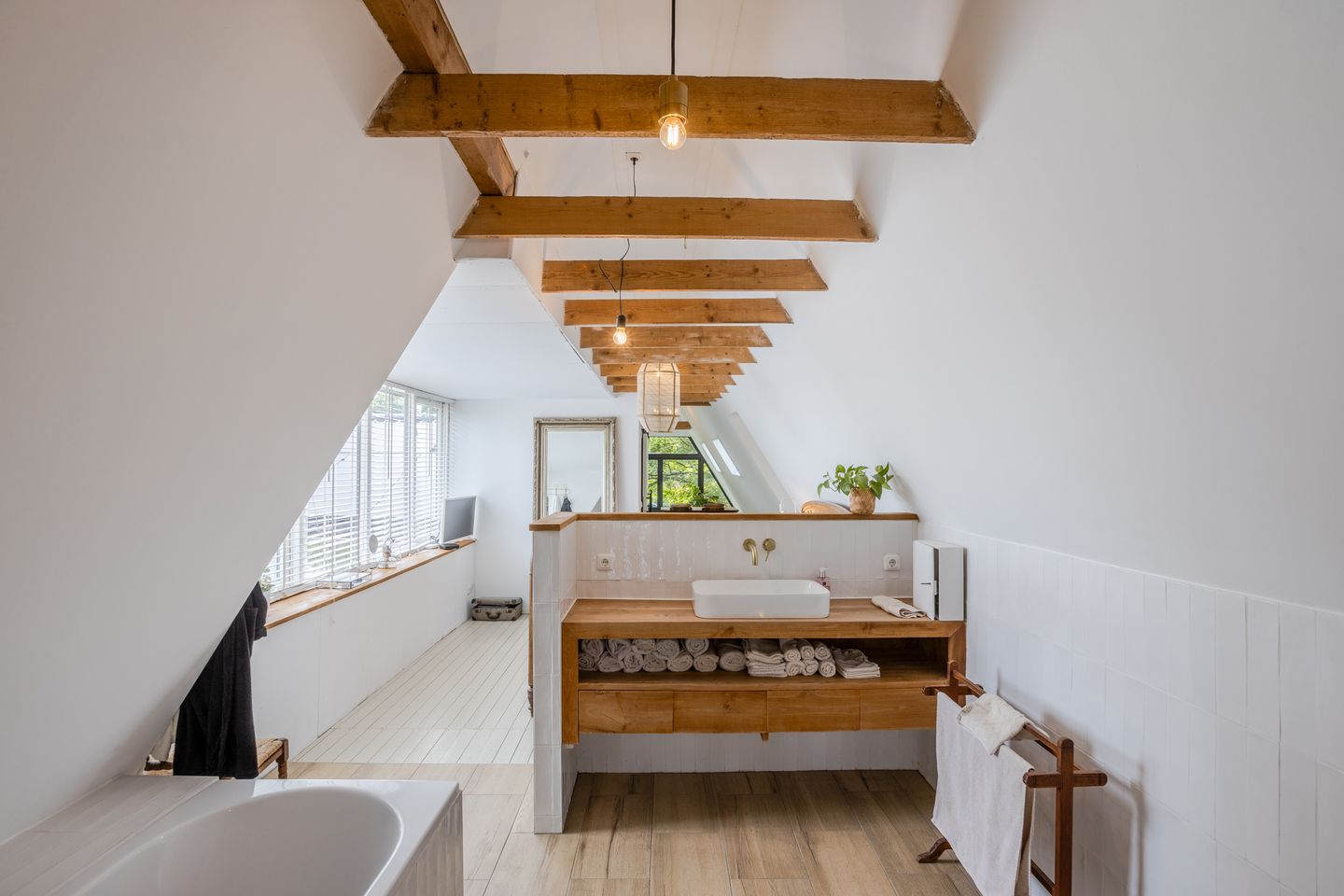 Foto 49 van Burg.Backxlaan 323