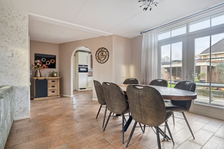 Photo 17 of Broekstraat 14