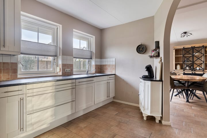 Photo 19 of Broekstraat 14