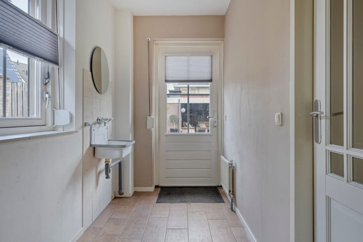 Photo 22 of Broekstraat 14