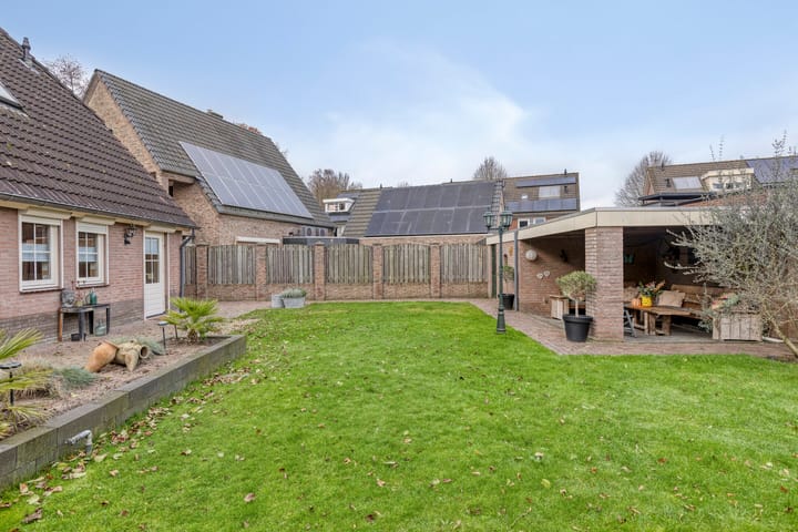 Photo 37 of Broekstraat 14