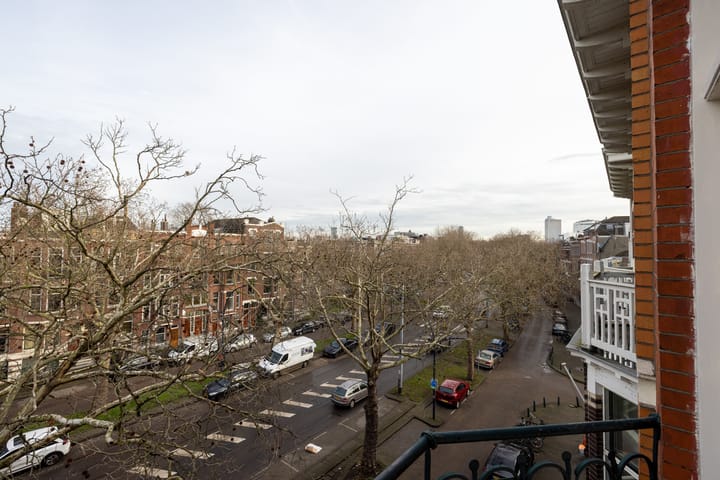 Photo 5 of Mathenesserlaan 390-C