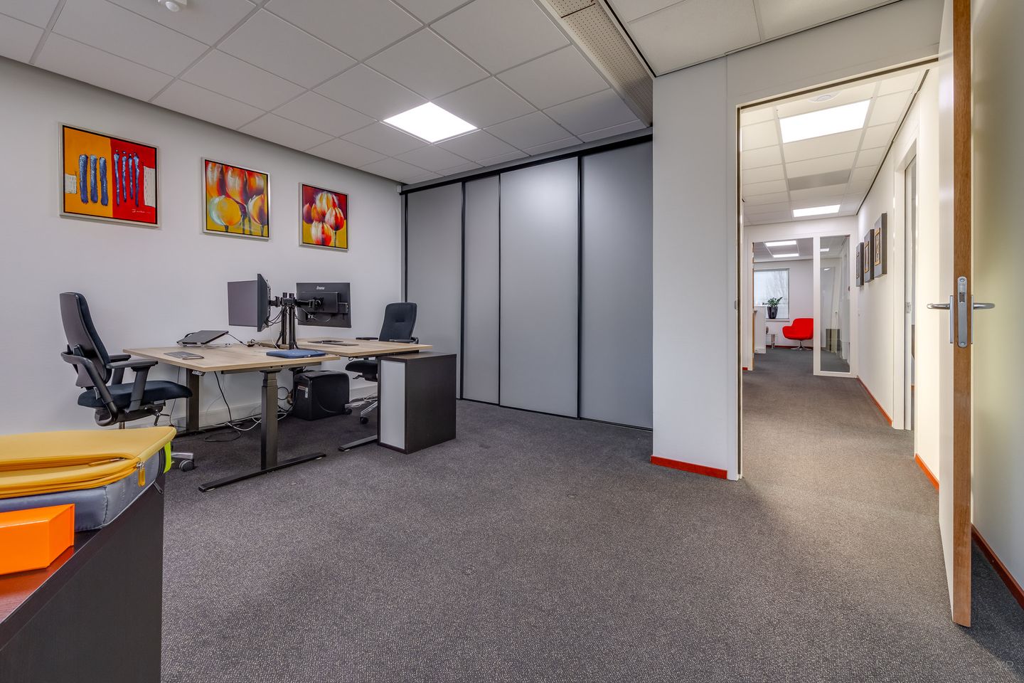 View photo 5 of Tinnegieter 9-C