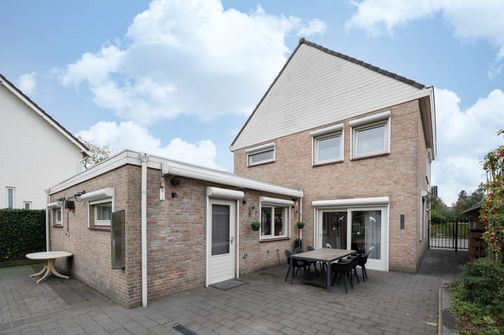 Foto 17 van Wilhelminastraat 4