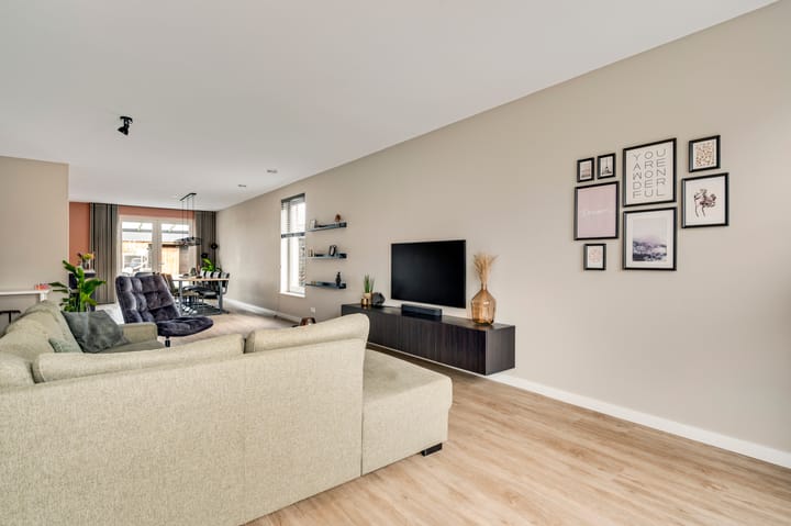 Foto 15 van Molenweg 15