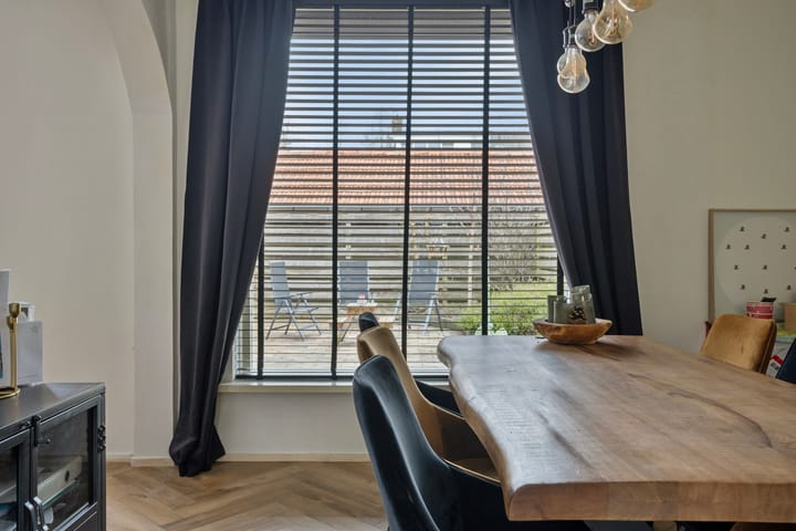 Photo 6 of Tesselschadestraat 24