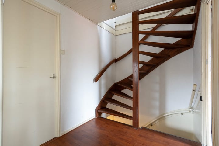 Photo 11 of Tesselschadestraat 24