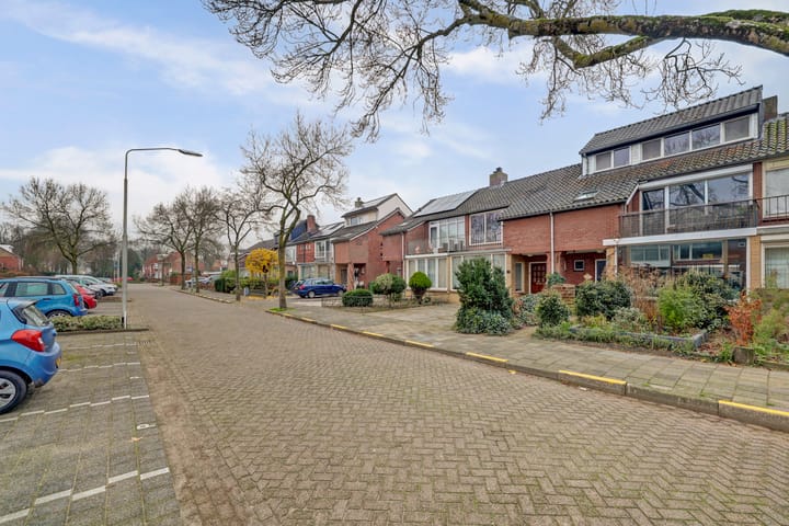 Photo 36 of Rembrandtstraat 26