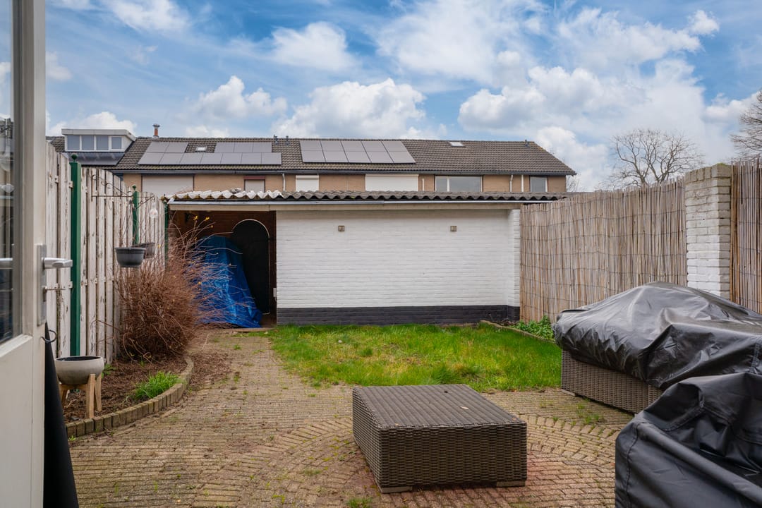 Foto 2 van Dahliastraat 6