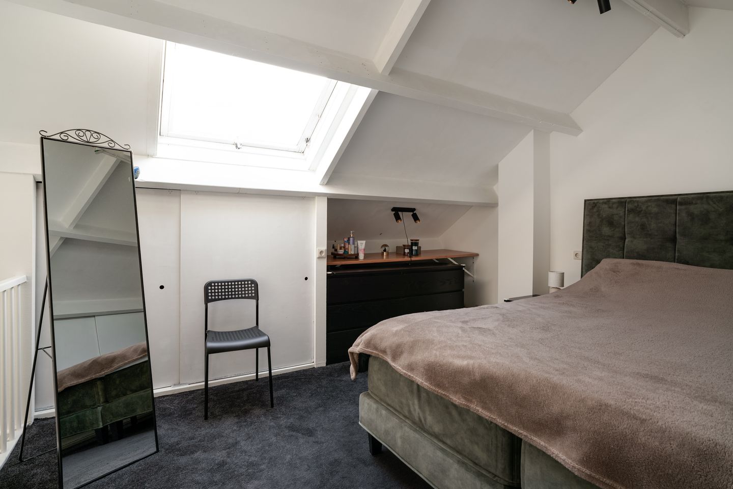 Foto 4 van Dahliastraat 6