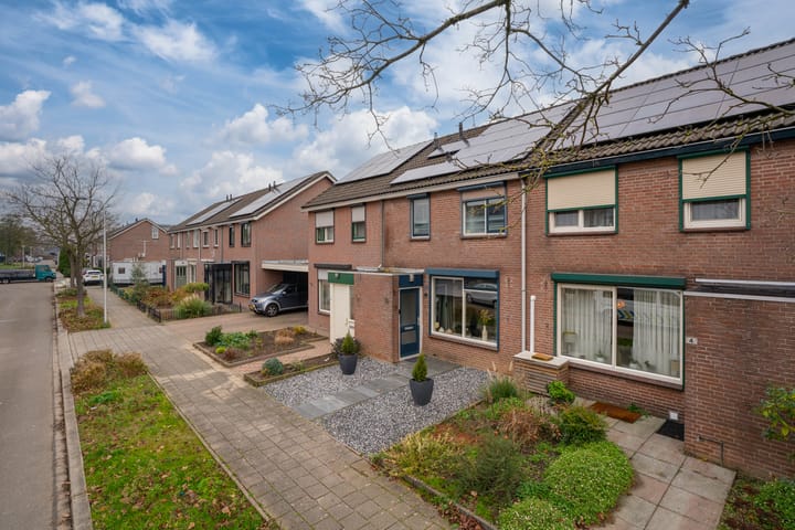 Foto 5 van Dahliastraat 6
