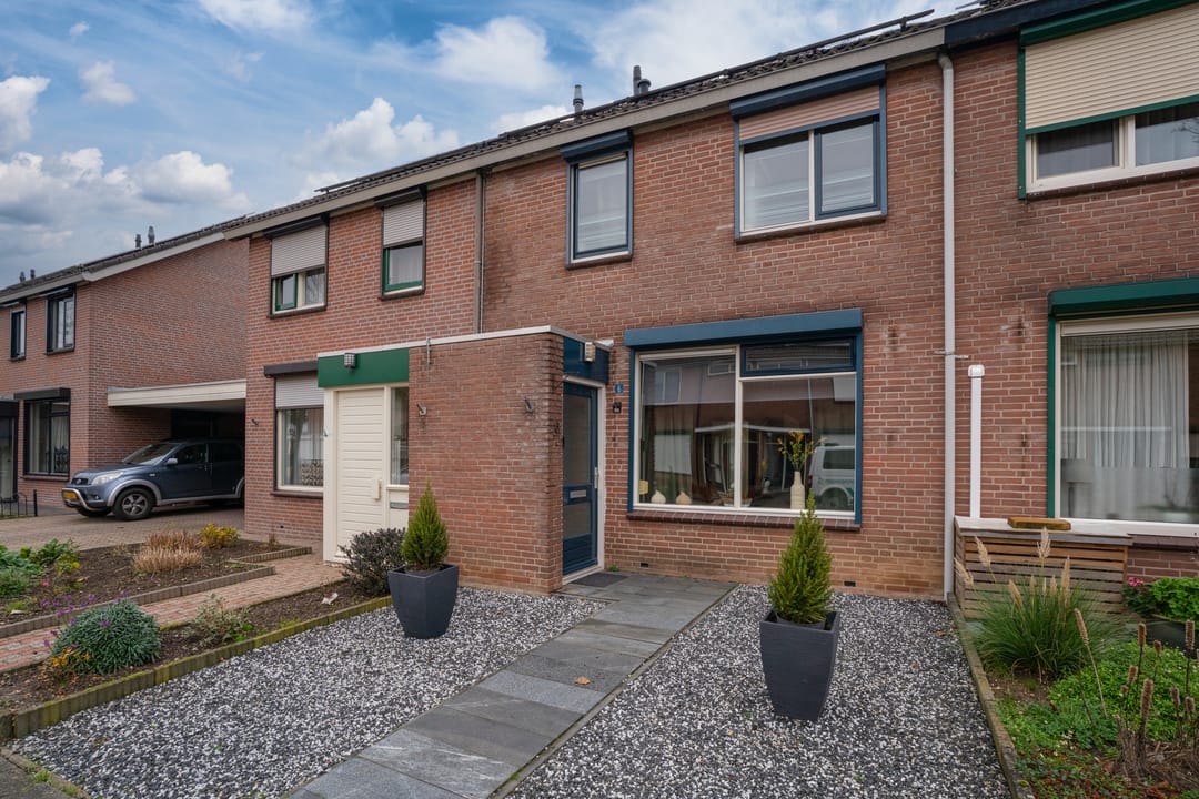 Foto 7 van Dahliastraat 6