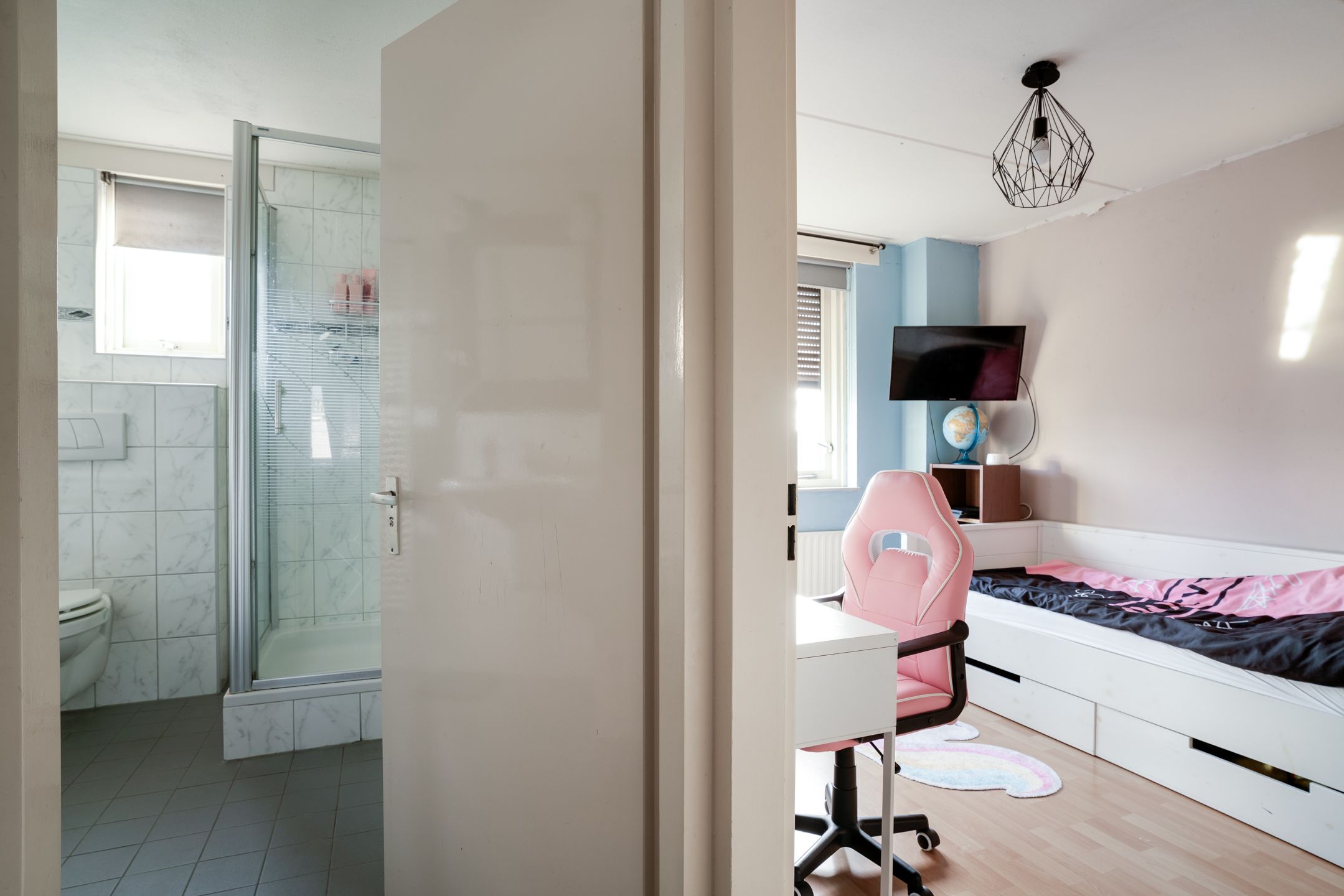 Foto 30 van Dahliastraat 6