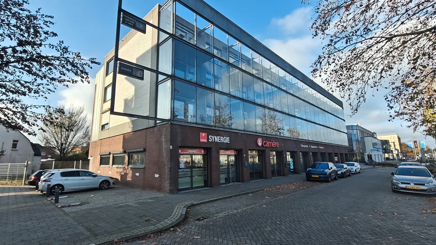 Bekijk foto 2 van Jeroen Boschlaan 2-B