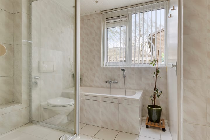 Foto 19 van Sluisweg 14