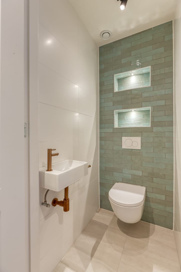 Photo 11 of Valkenboskade 631