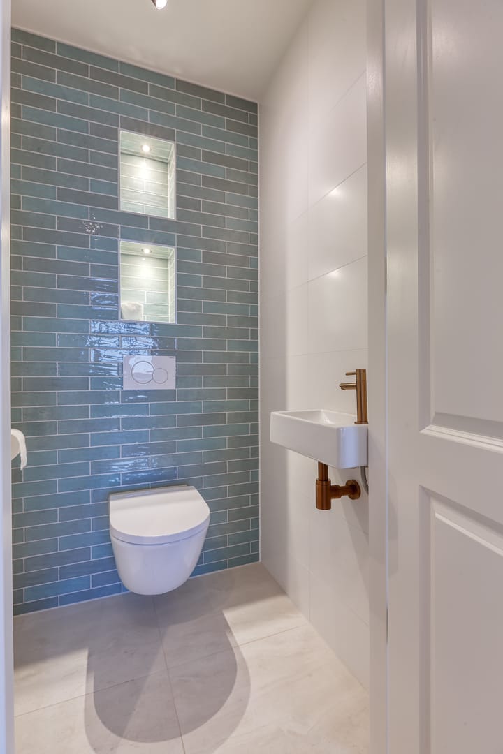 Photo 32 of Valkenboskade 631