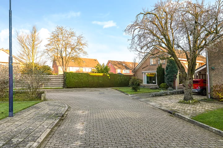 Foto 5 van Prins Clausstraat 1