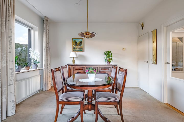 Foto 13 van Prins Clausstraat 1