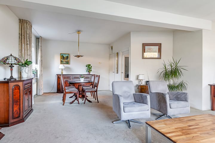 Foto 26 van Prins Clausstraat 1