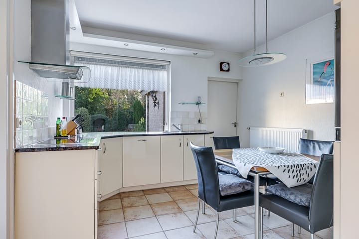 Foto 27 van Prins Clausstraat 1