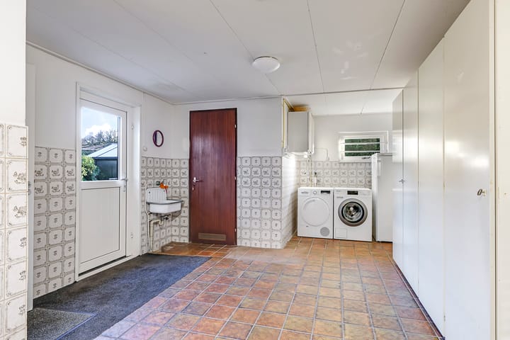 Foto 36 van Prins Clausstraat 1