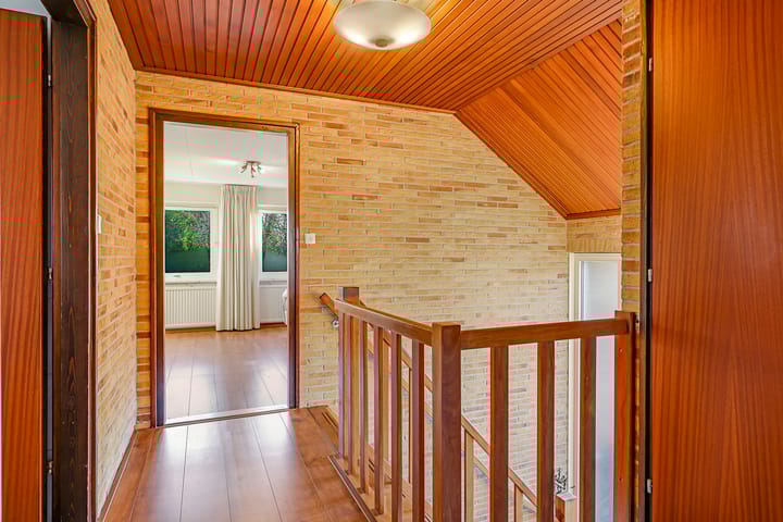 Foto 41 van Prins Clausstraat 1