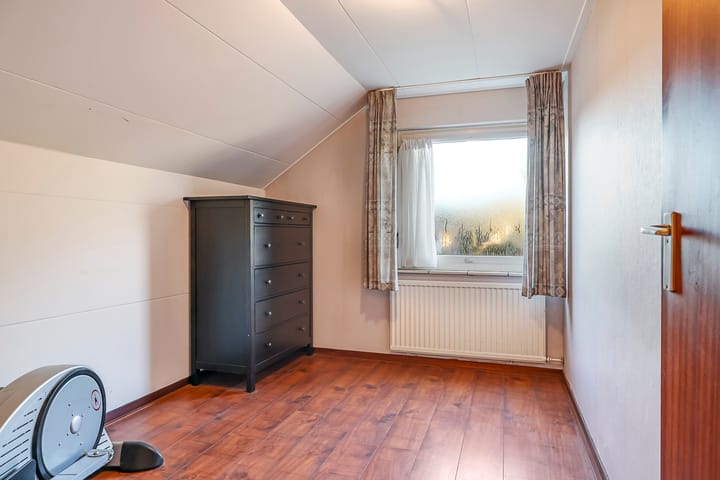 Foto 45 van Prins Clausstraat 1