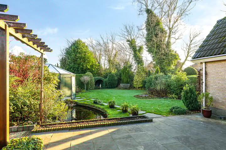 Foto 57 van Prins Clausstraat 1