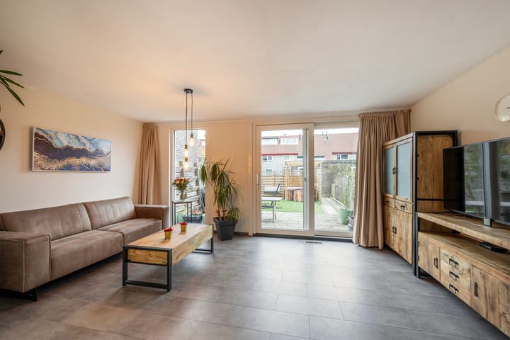 Foto 2 van Harkje Benthempad 21