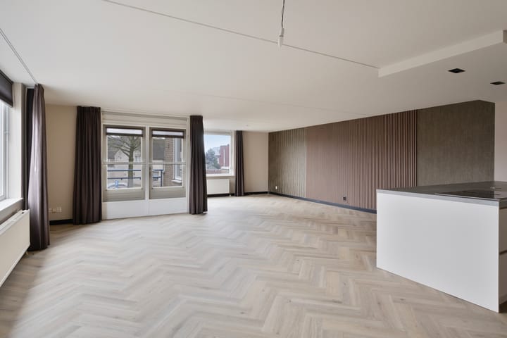 Photo 2 of Baron van Leefdaelstraat 36