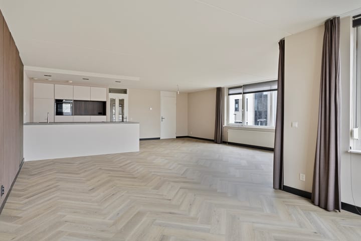 Photo 3 of Baron van Leefdaelstraat 36