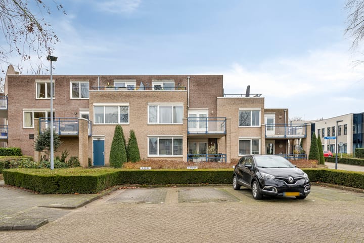 Photo 22 of Baron van Leefdaelstraat 36