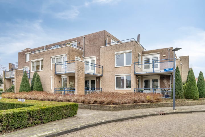 Photo 1 of Baron van Leefdaelstraat 36