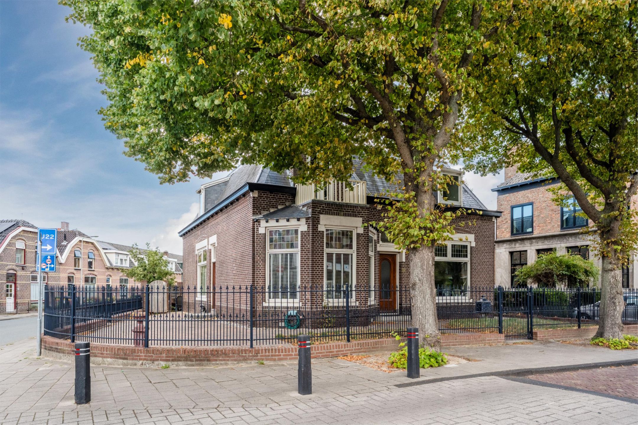 Buying a house in The Netherlands., Voorstraat 94