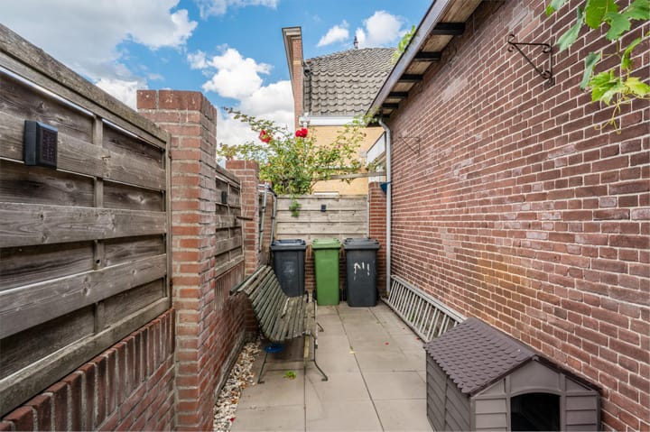 Foto 67 van Voorstraat 94