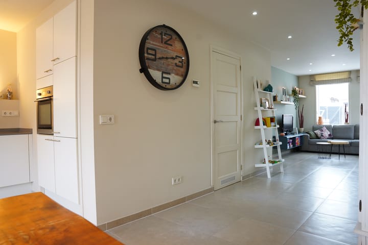 Foto 9 van Voorstraat 56