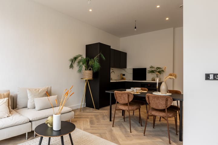 Photo 13 of Hondiusstraat 70-B