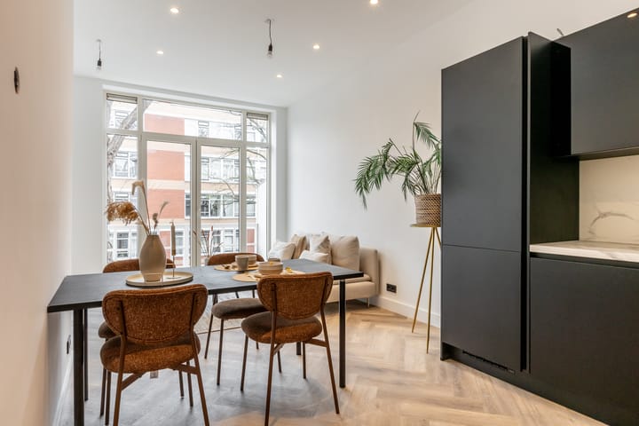 Photo 14 of Hondiusstraat 70-B