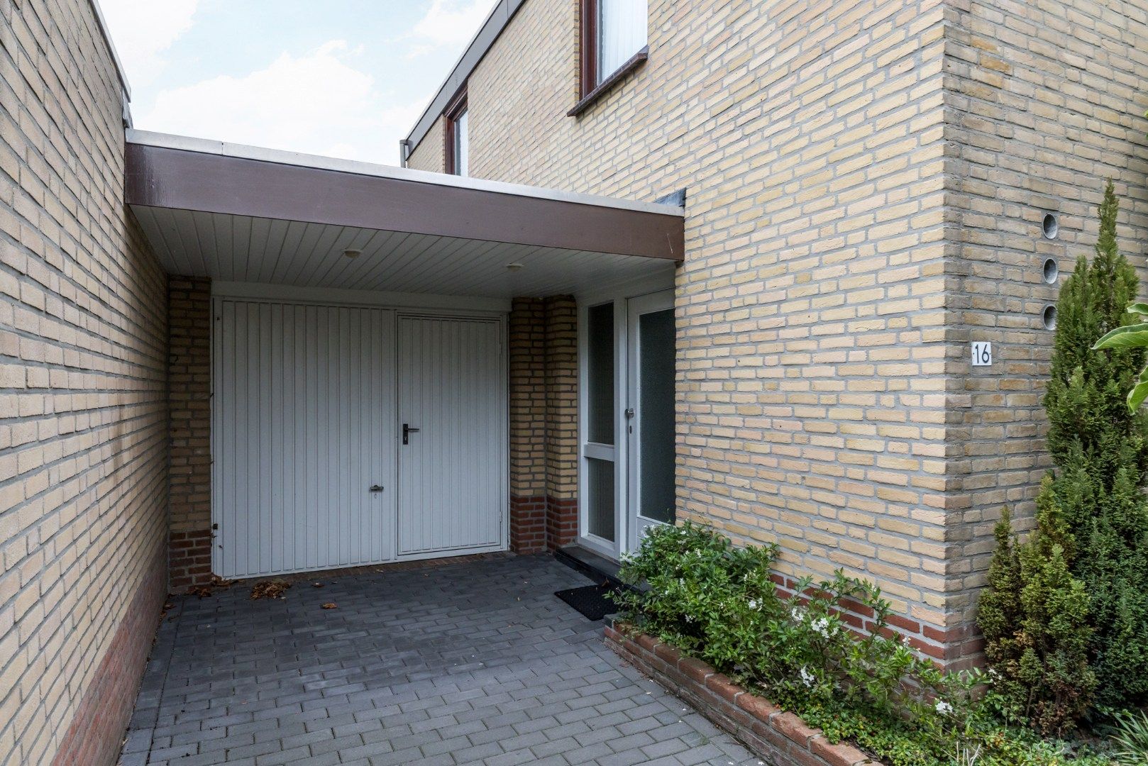 Photo 3 of Burg. Pijlsstraat 16