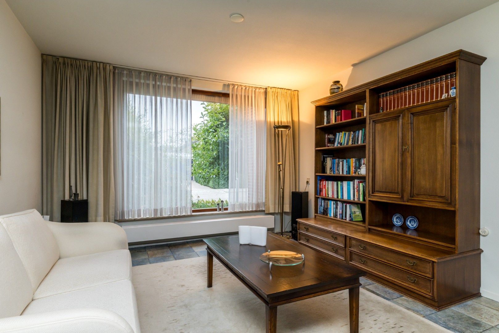 Photo 9 of Burg. Pijlsstraat 16